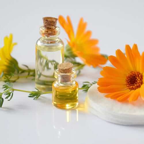  huile essentielle univers BIO pharmacie du Plain Champ